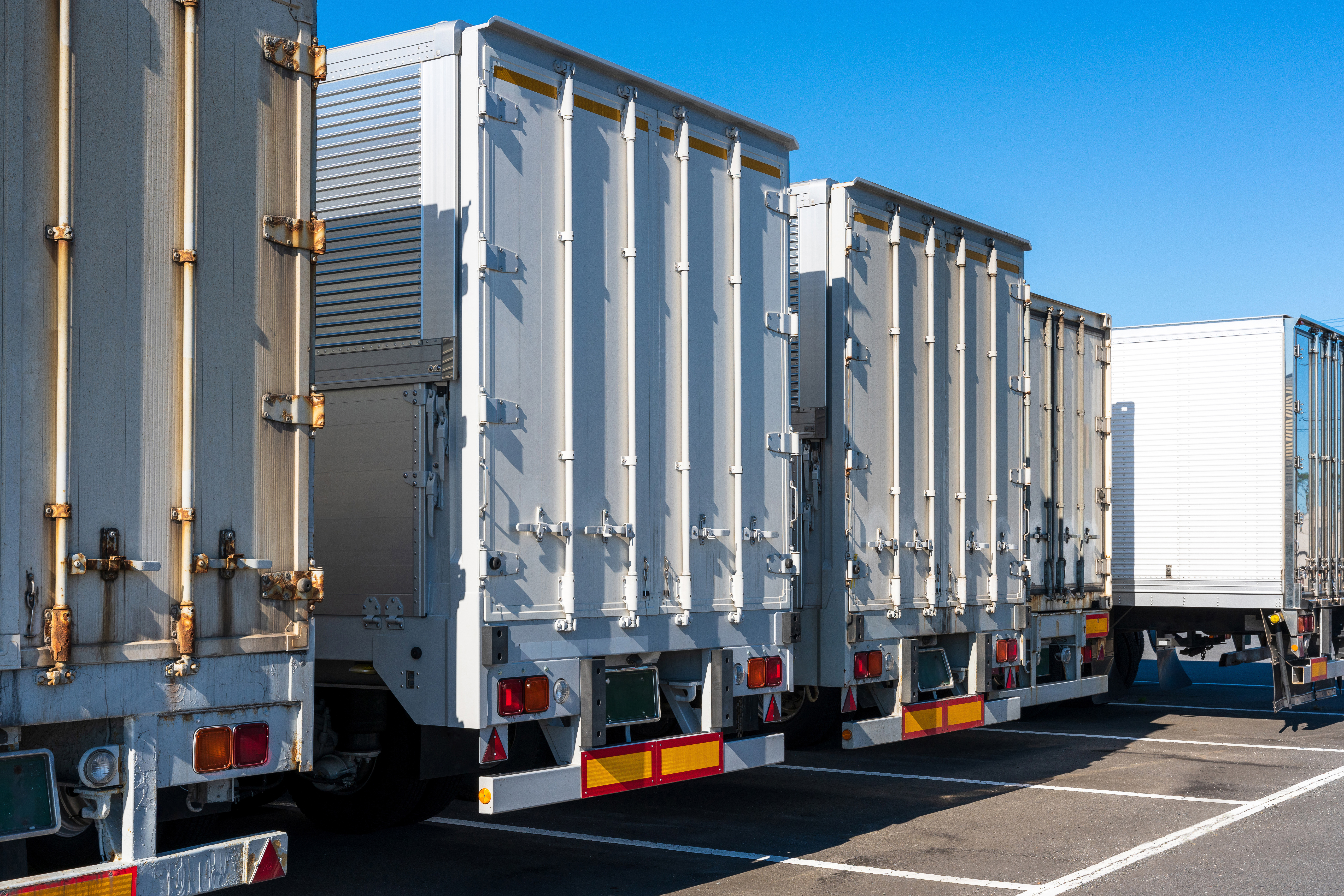 クリーンな配送車両